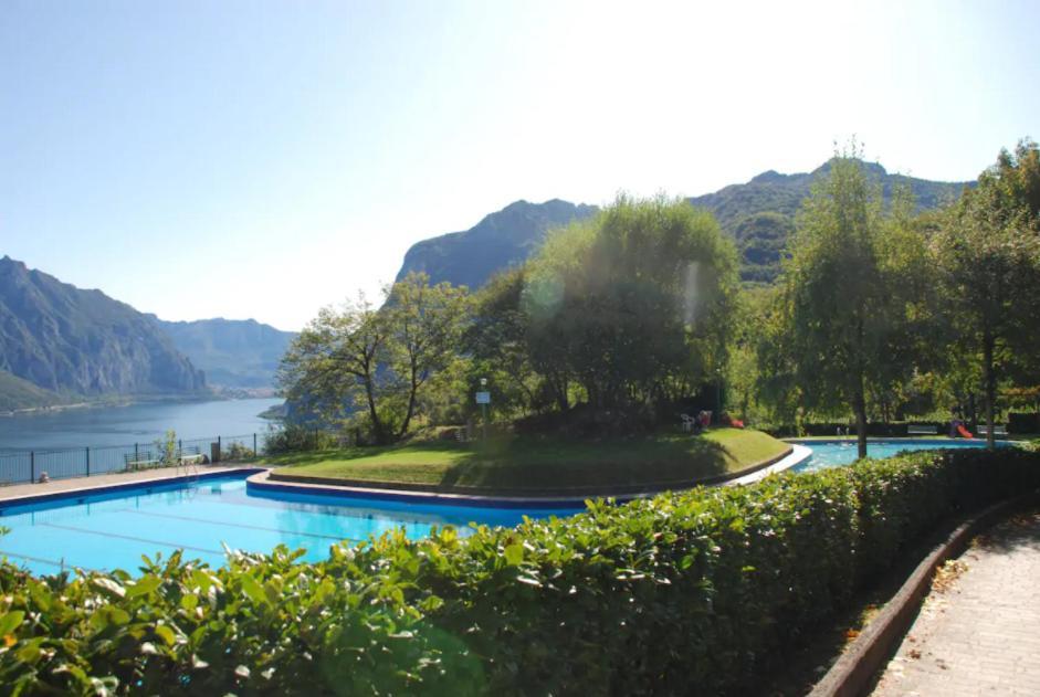 Апартаменти La Bella Vista Sul Lago Di Como Valbrona Екстер'єр фото